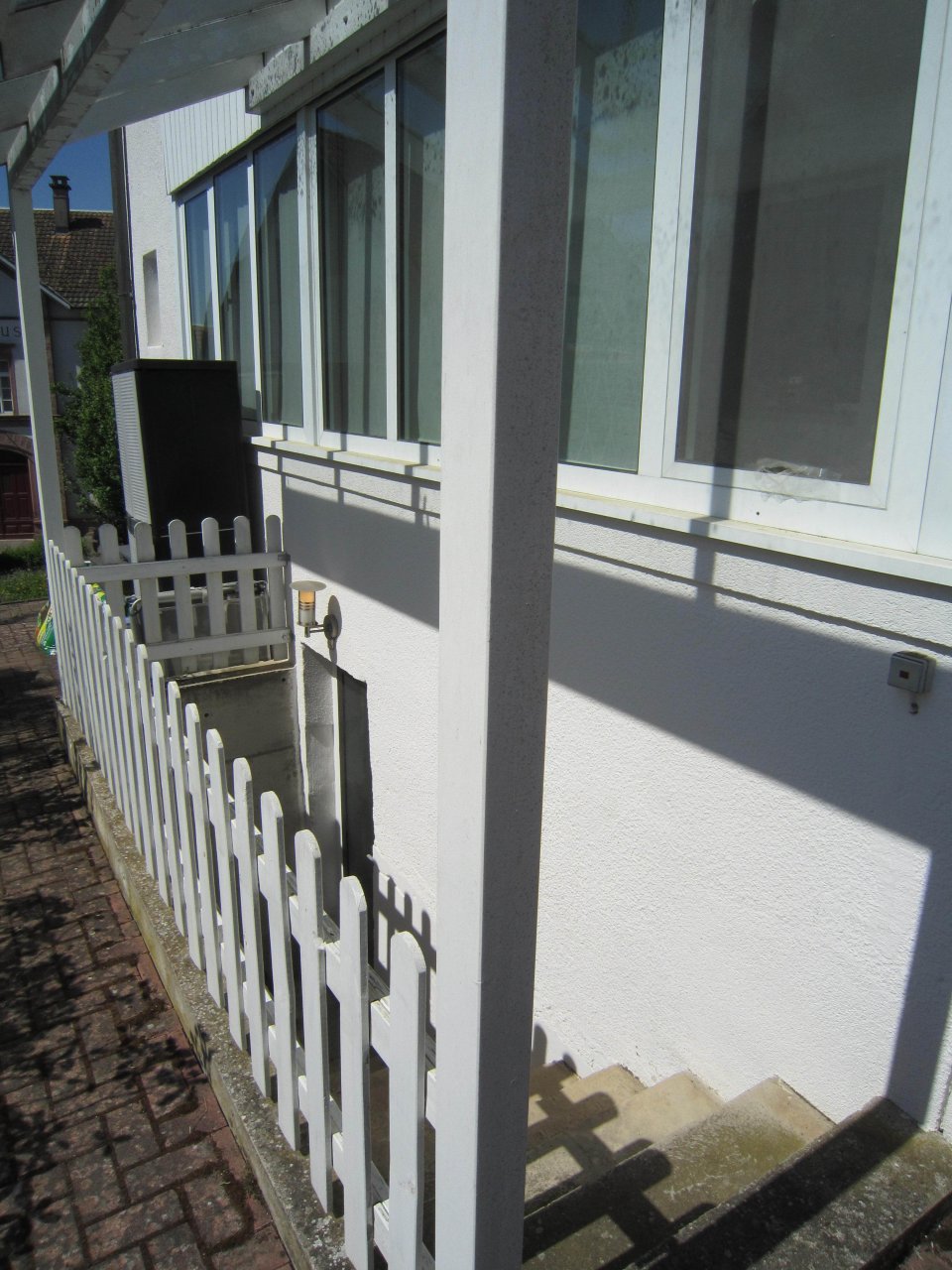 Sanierte ETW mit Gartenanteil & 2 KFZ-Stellplätze