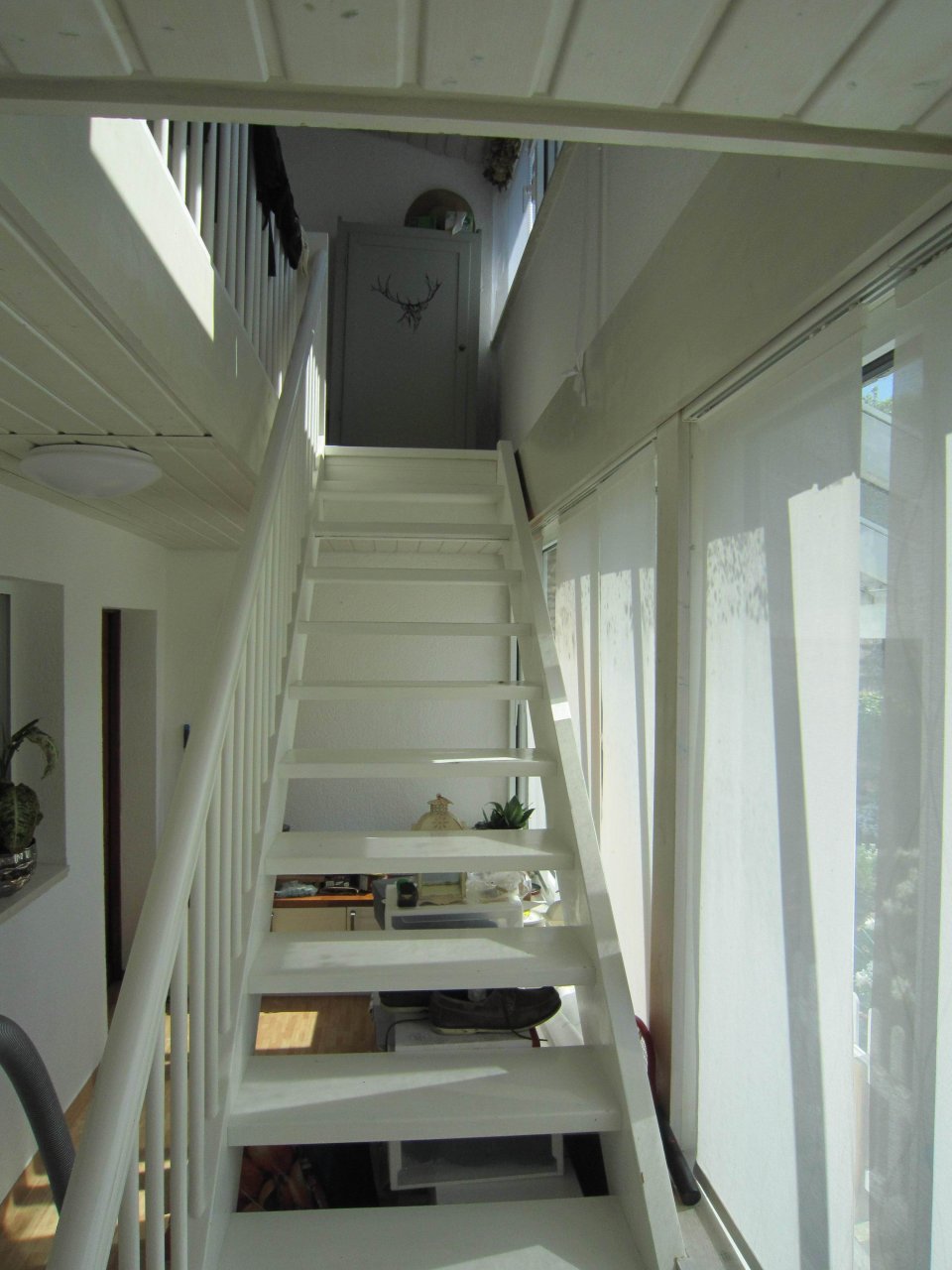 Sanierte ETW mit Gartenanteil & 2 KFZ-Stellplätze