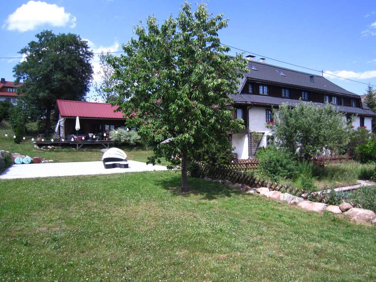 Landhaus-Hotel mit Nebenhaus & viel Grundstück