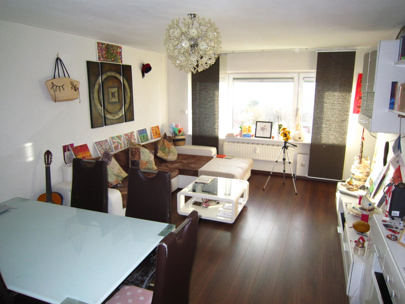 Möblierte 2 Zi.-ETW mit Balkon & KFZ-Stellplatz 