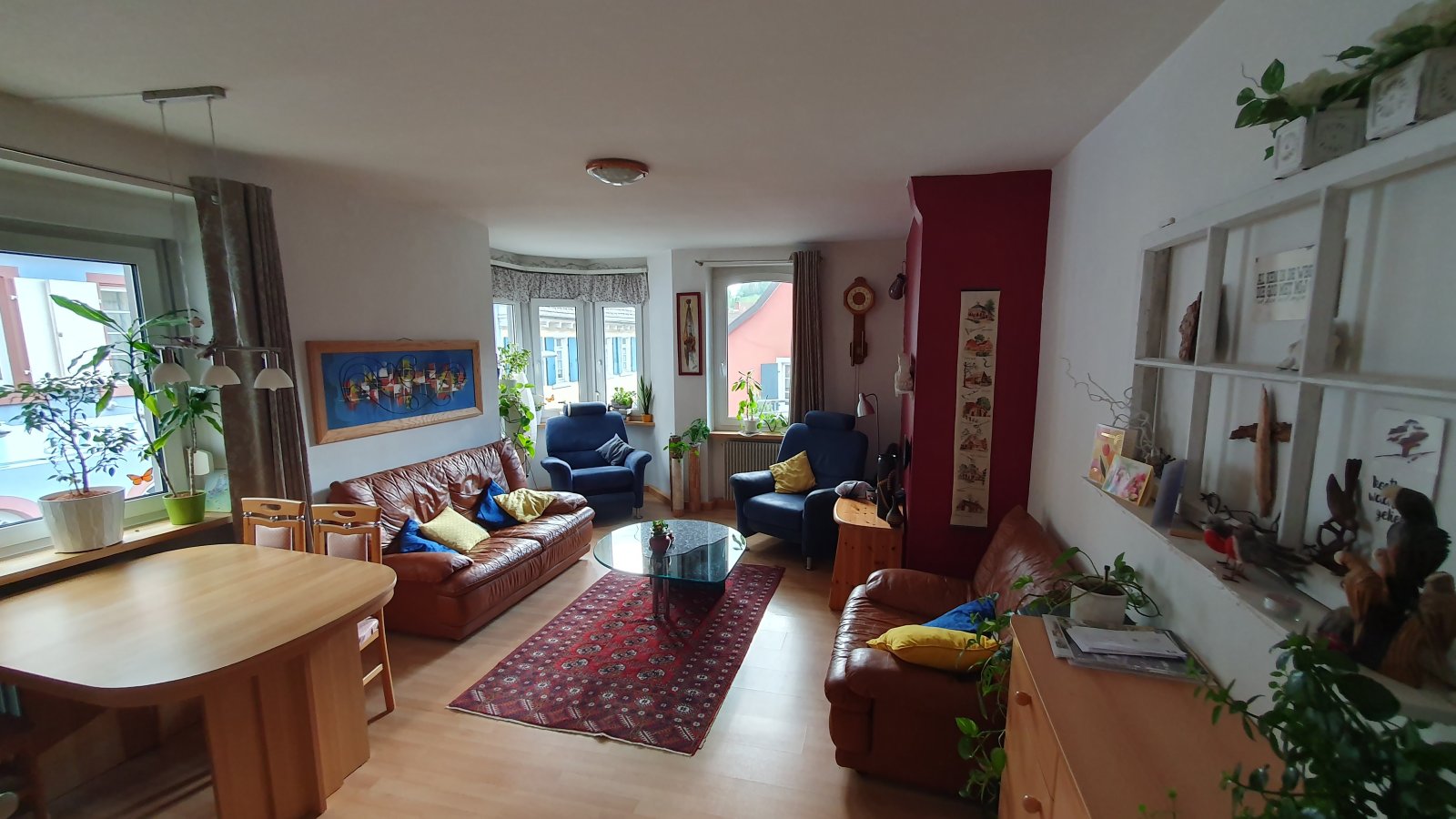 Wohn- / Geschäftshaus mit Büro & 2 Wohnungen   &quot;&quot;ZENTRAL in KANDERN&quot;&quot;