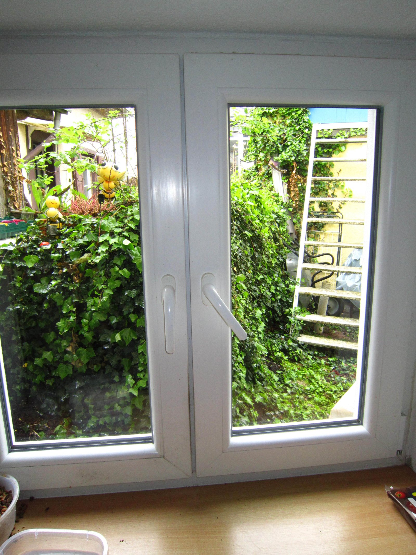 EFH mit ELW & Nebengebäude zentral in Kandern