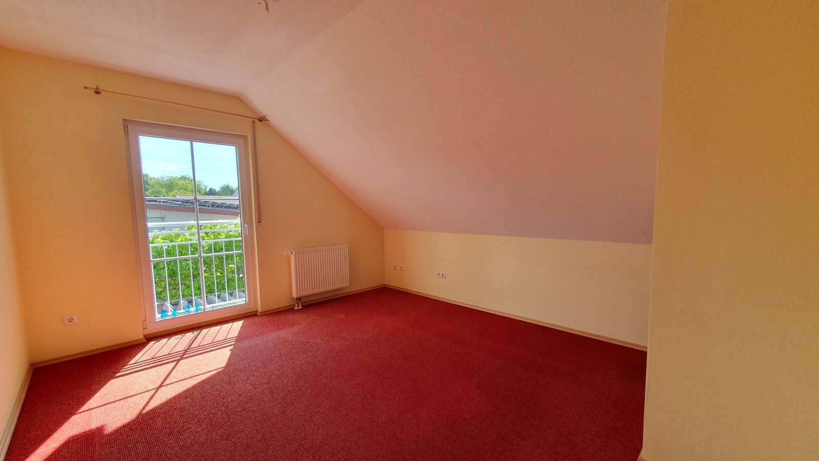 EFH mit Terrasse und traumhaftem Garten 