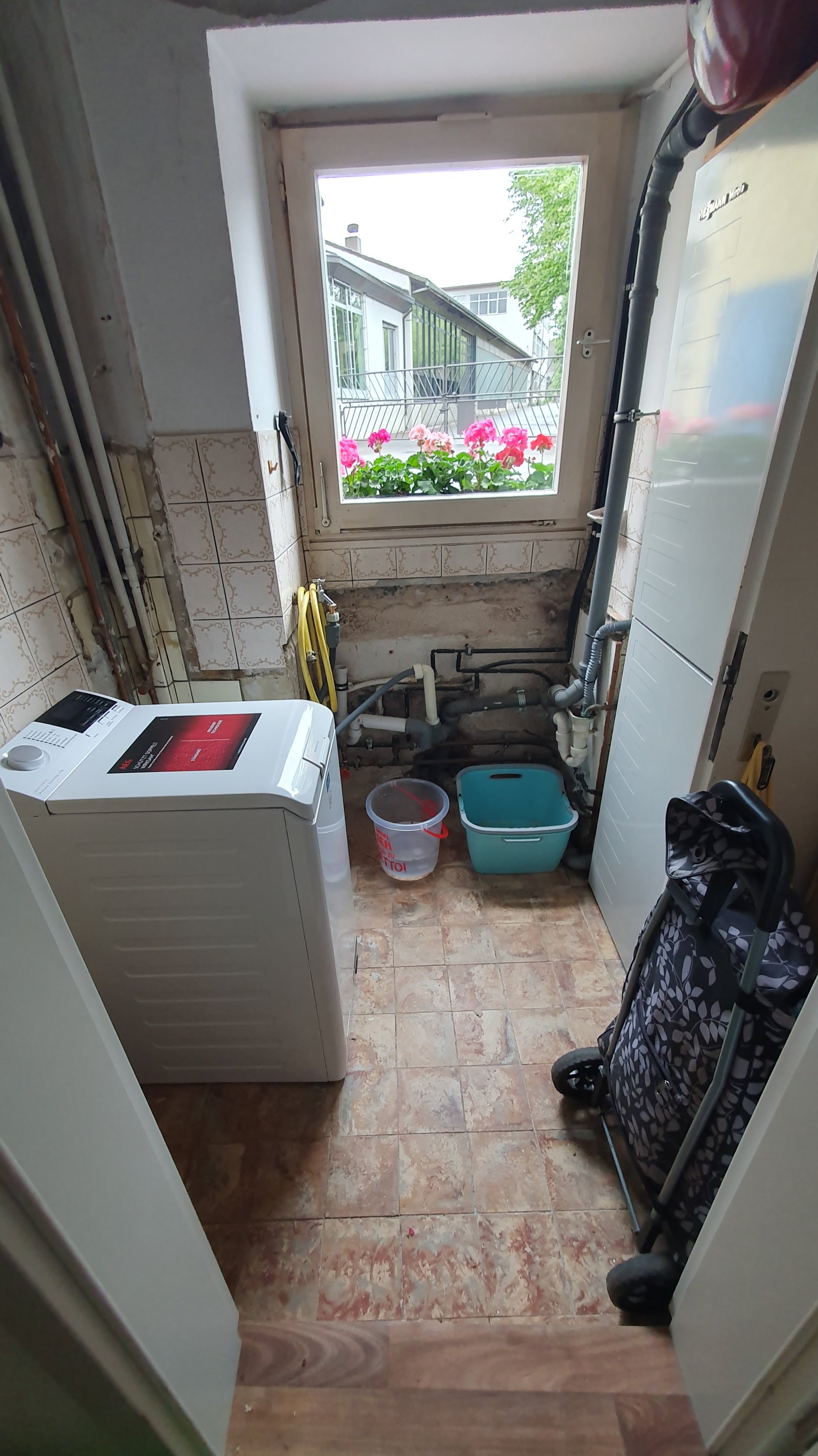 EFH mit ELW & Nebengebäude zentral in Kandern