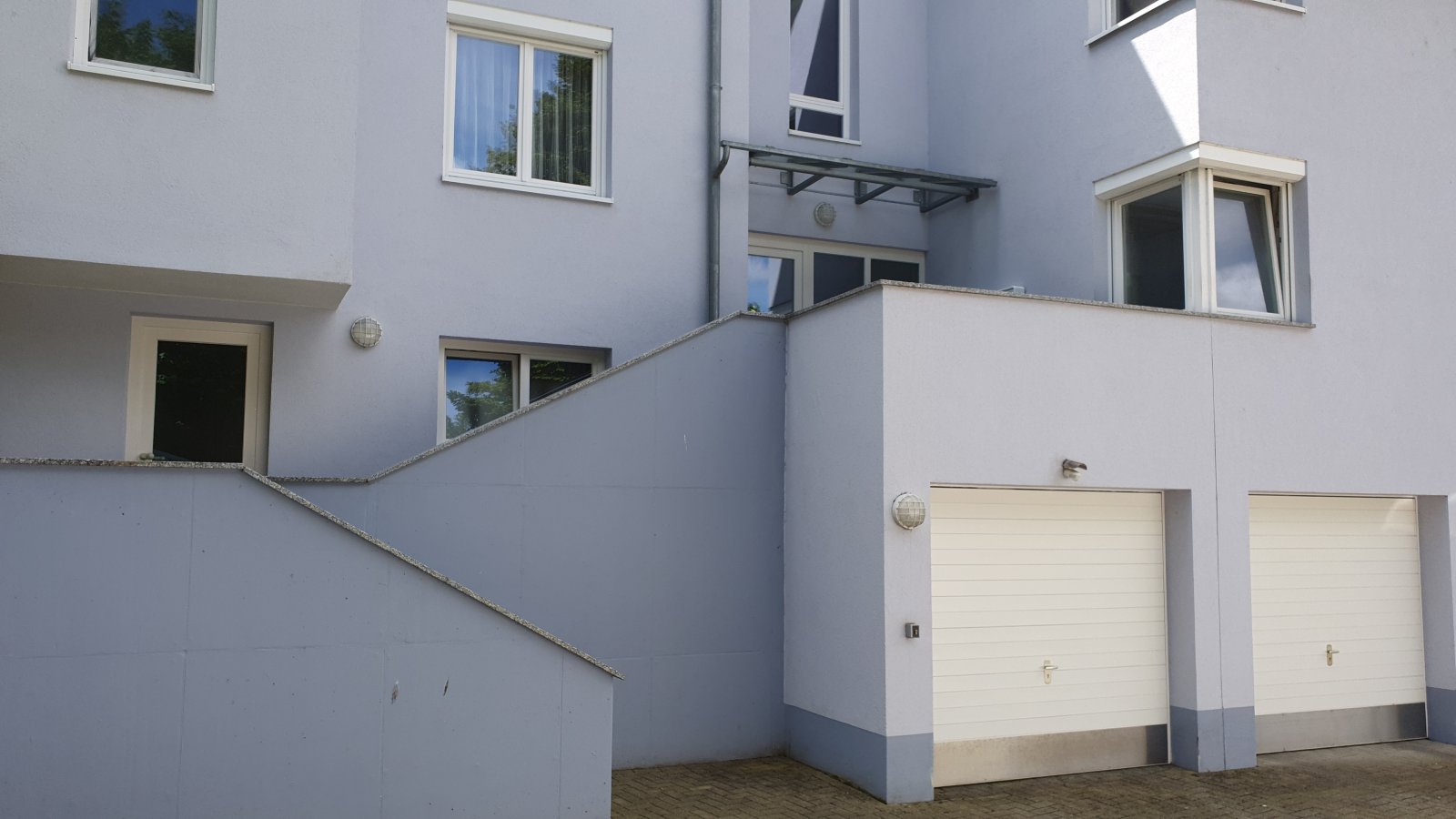 3 Zi.-ETW im EG mit Terrasse und Garage