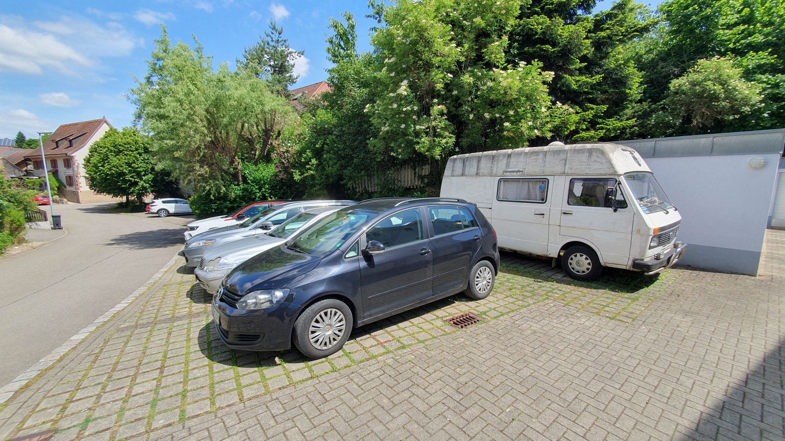 3 Zi.-ETW im EG mit Terrasse und Garage