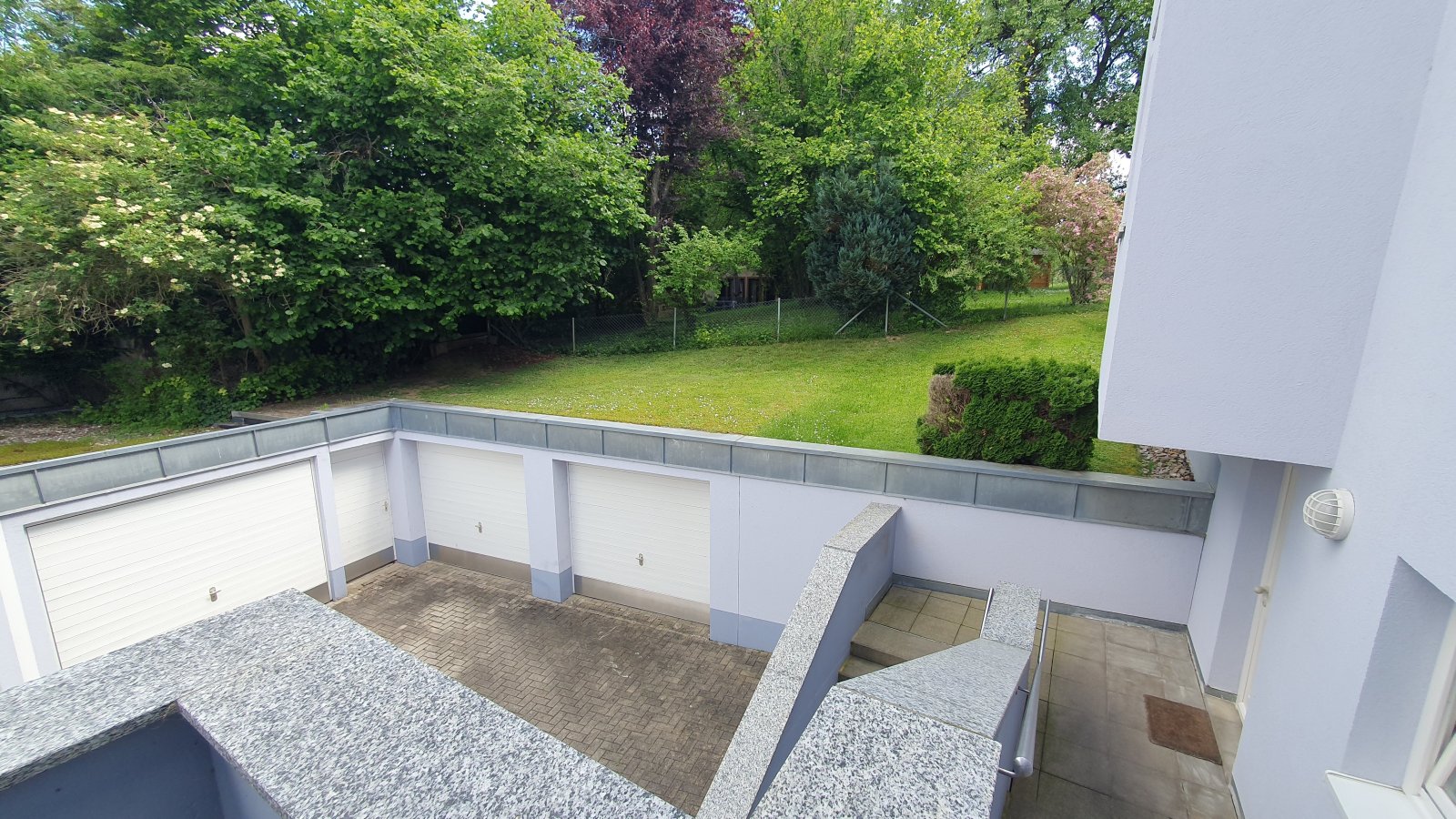 3 Zi.-ETW im EG mit Terrasse und Garage