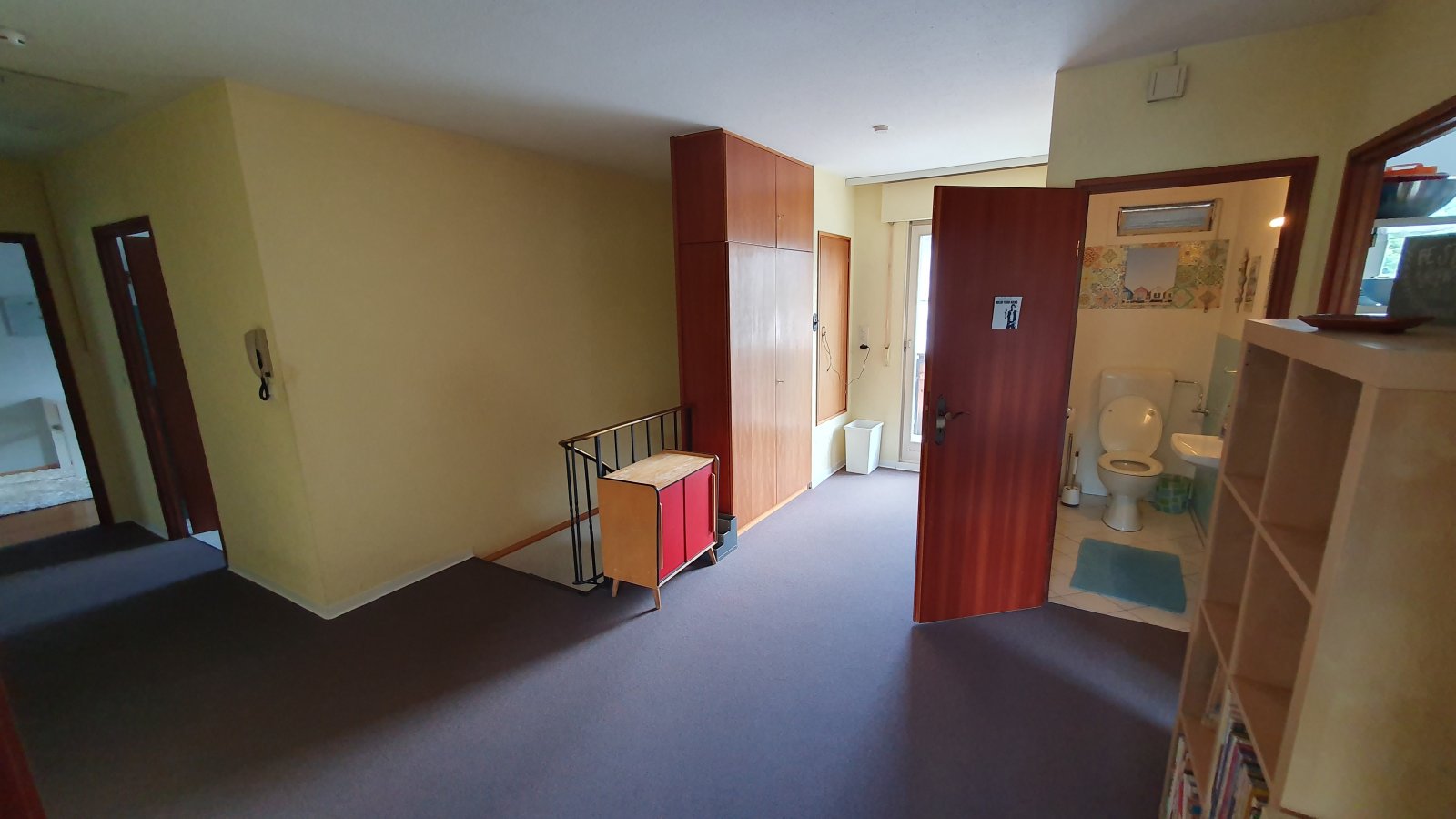 EFH, 2 Terrassen, 2 Garagen, 825 m² Grundstück