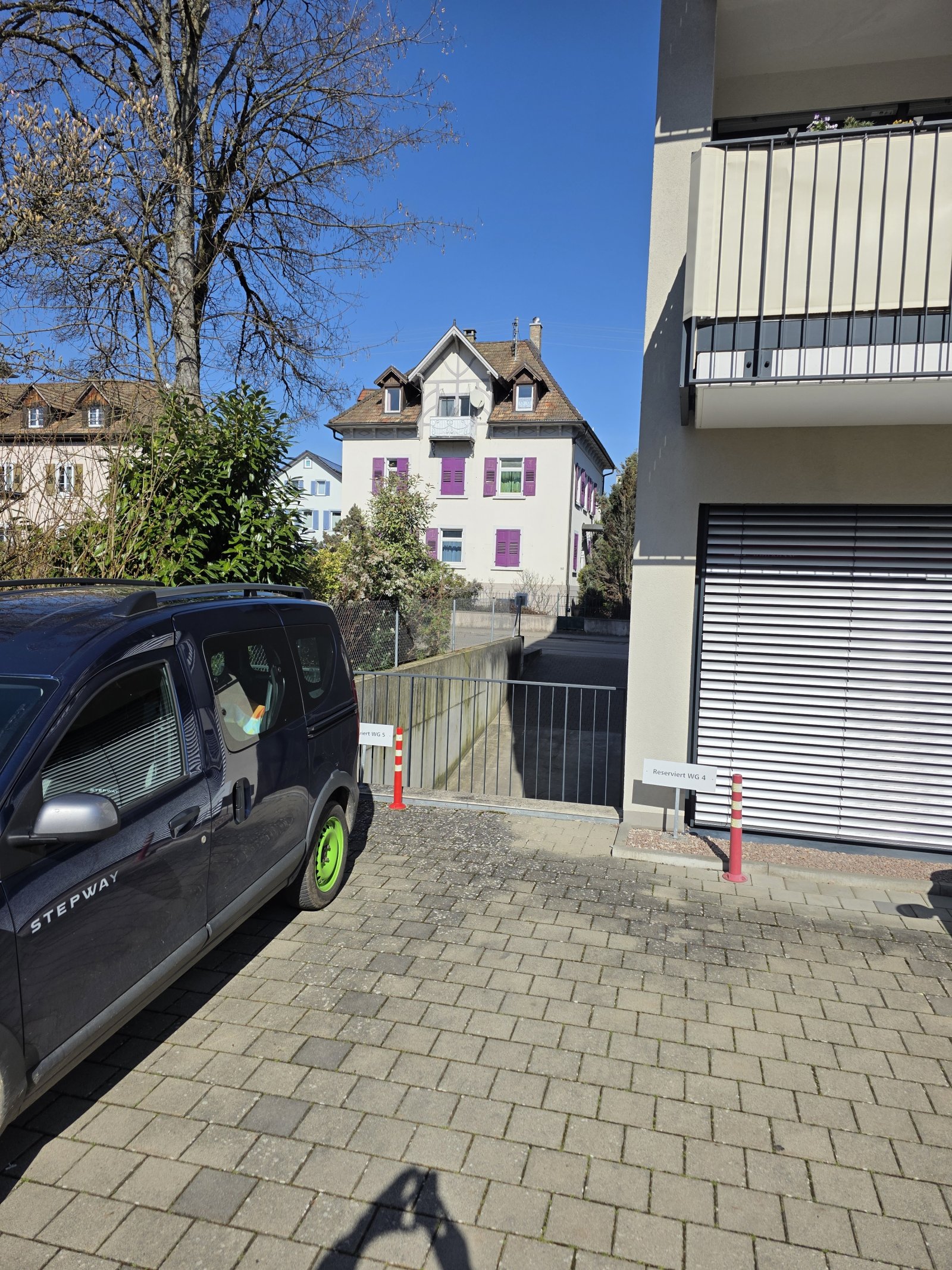 3,5 Zi.-ETW/Balkon/Aufzug/TG-/KFZ-Pl. Status:RESERVIERT!