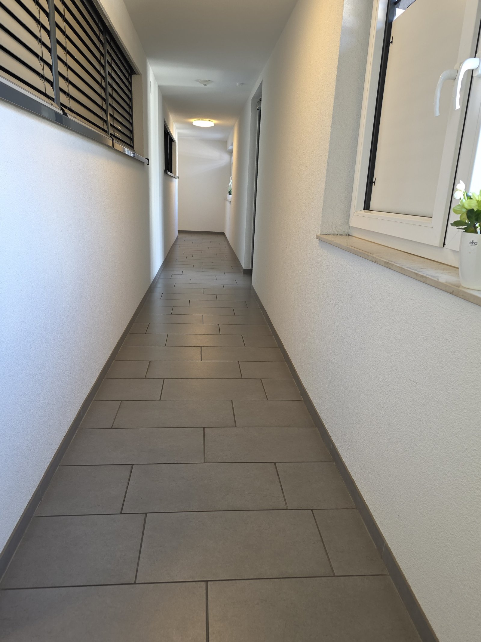 3,5 Zi.-ETW/Balkon/Aufzug/TG-/KFZ-Pl. Status:RESERVIERT!