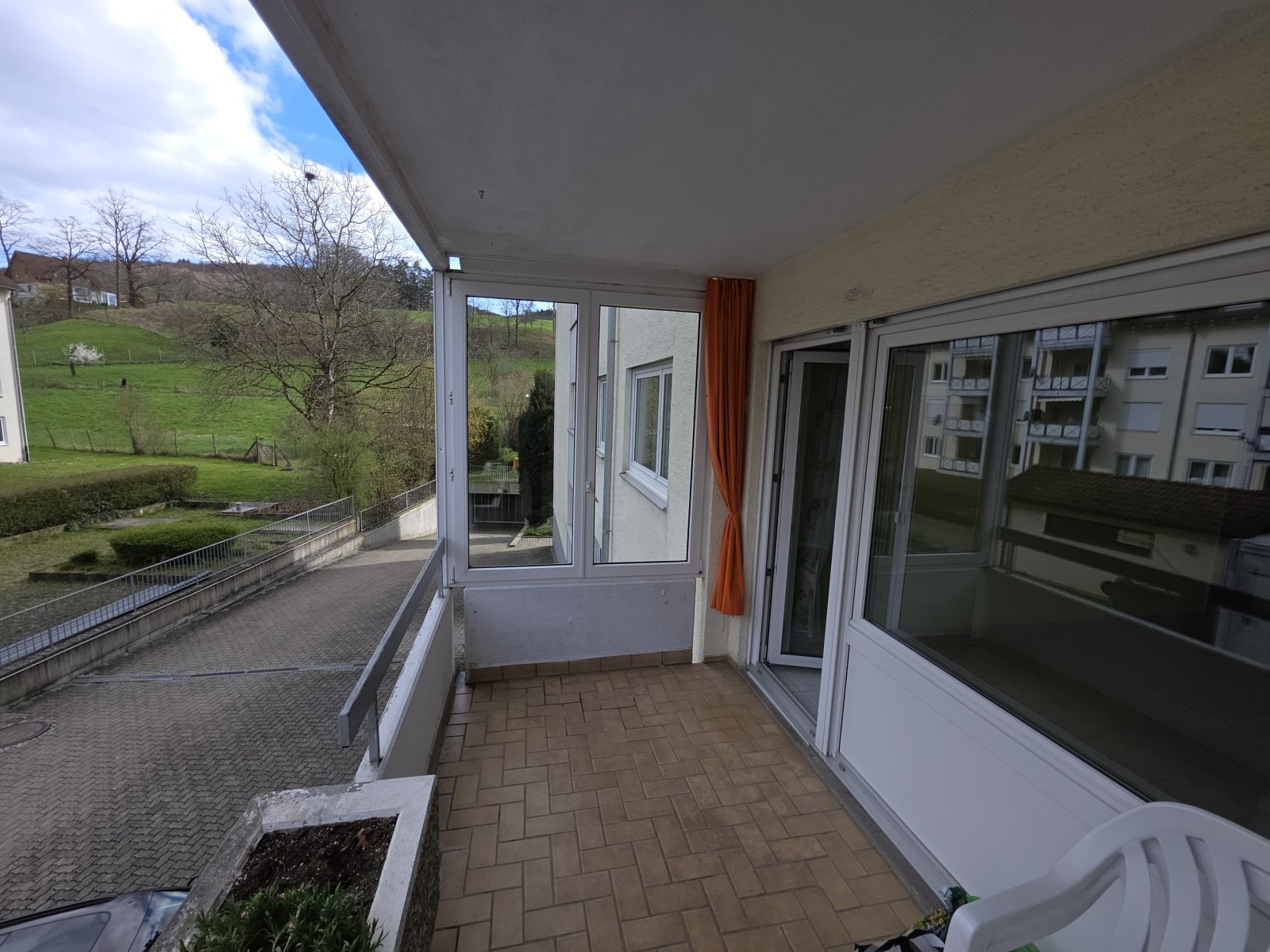 4,5 Zi.-ETW mit EBK, Balkon, Aufzug & TG-Platz