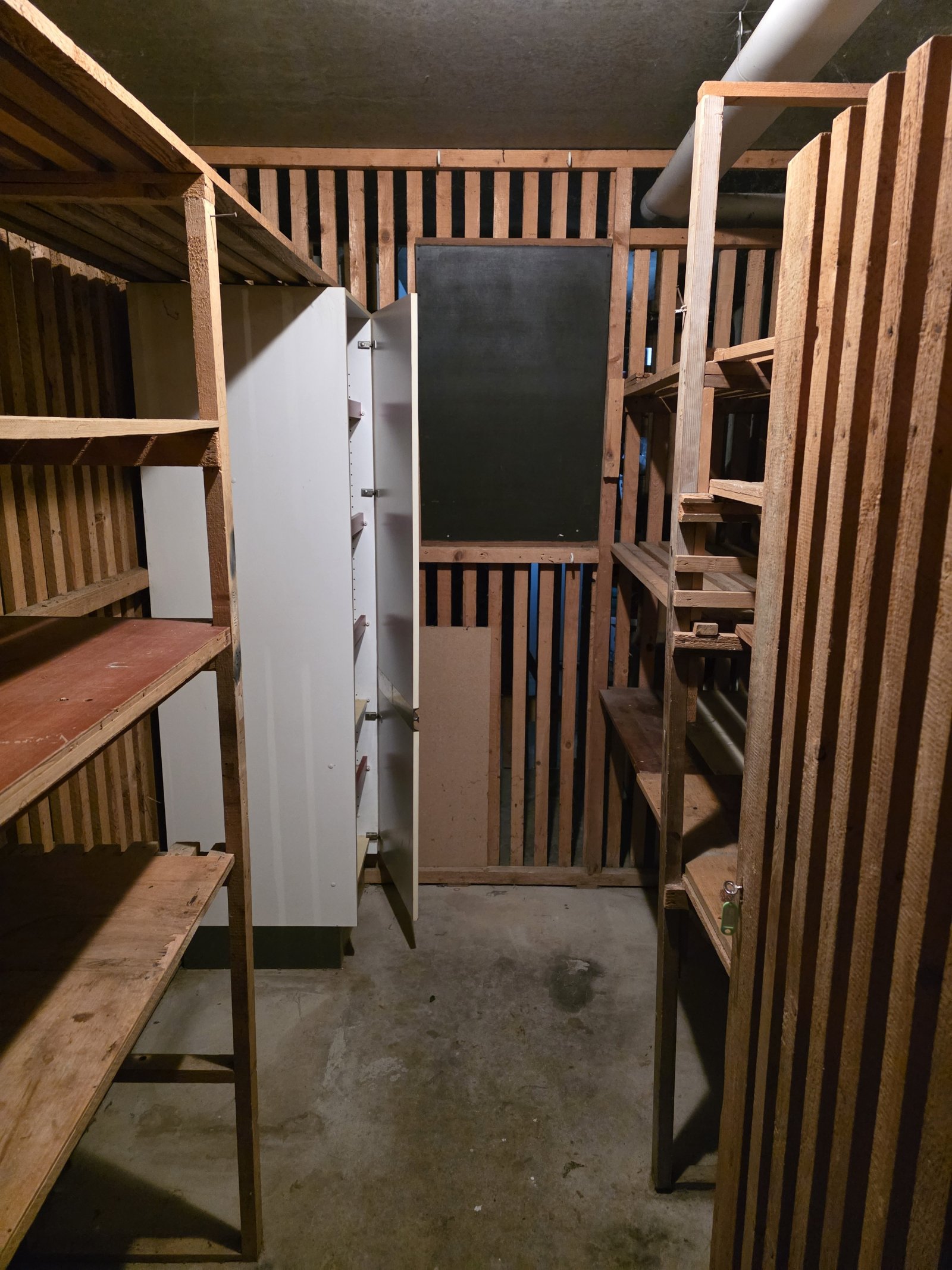 4,5 Zi.-ETW mit EBK, Balkon, Aufzug & TG-Platz