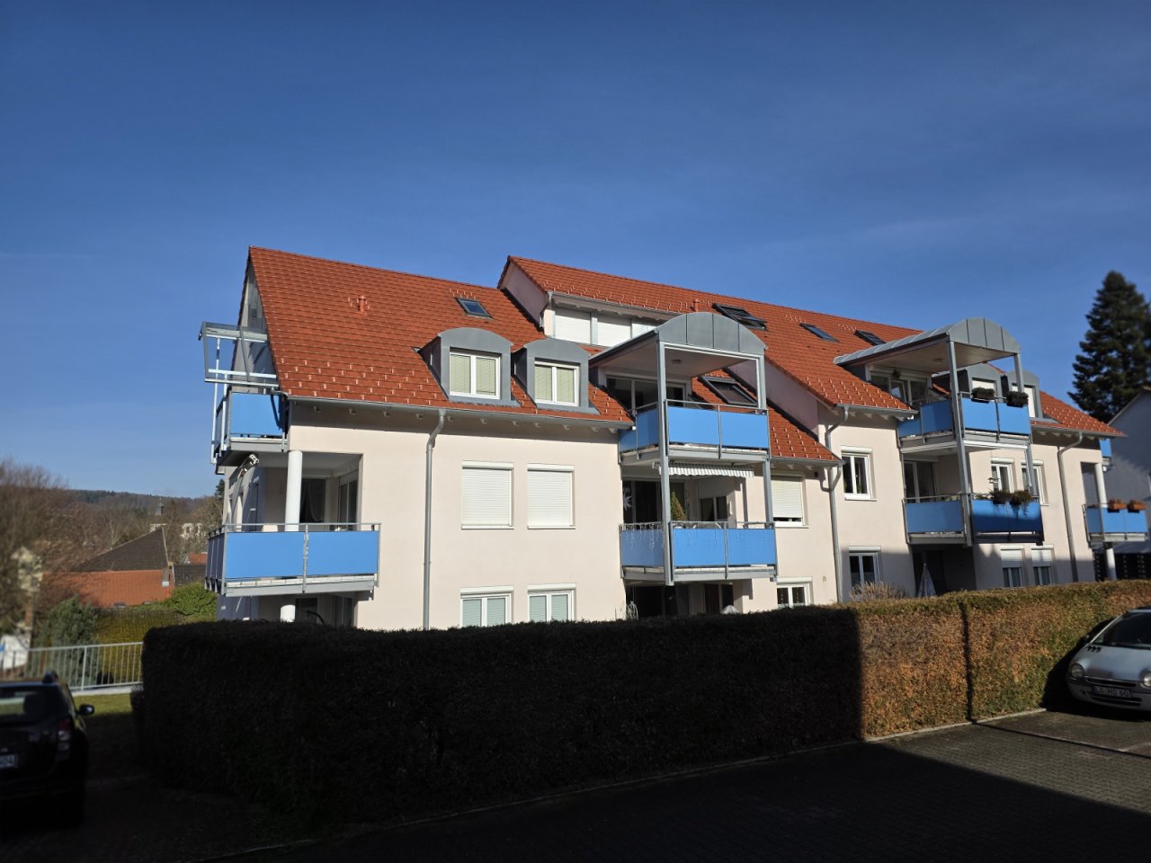 Südansicht mit Dachbalkon Südansicht mit Dachbalkon