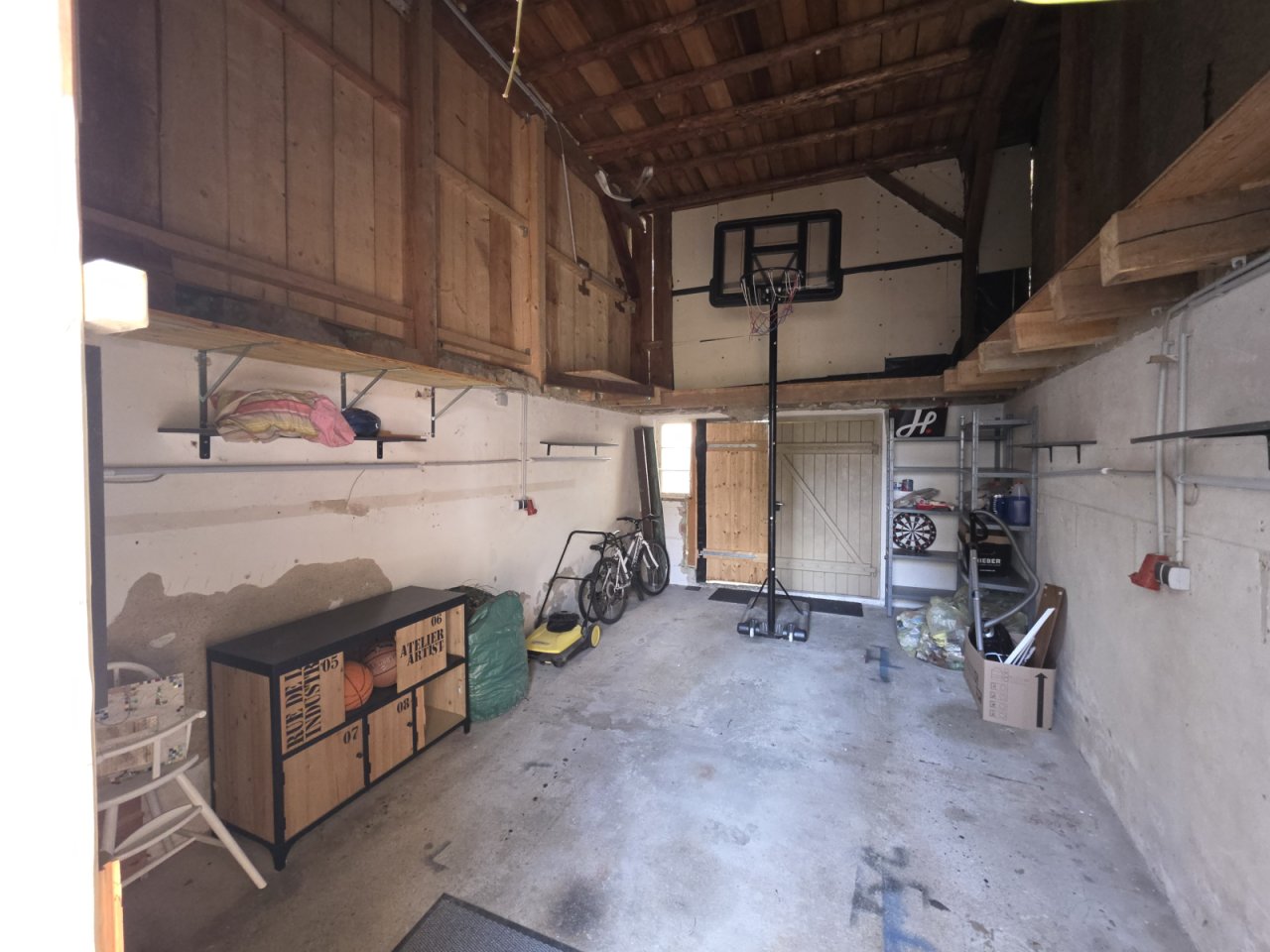 Garage im Schopf Garage im Schopf