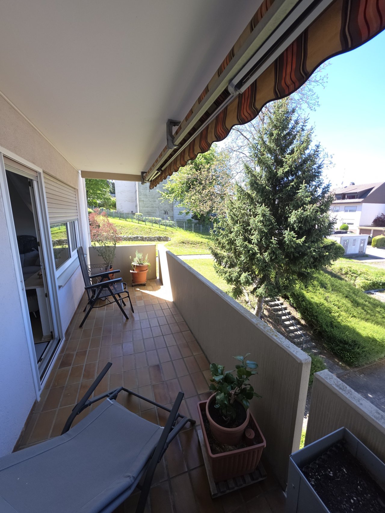 überdachter Balkon überdachter Balkon