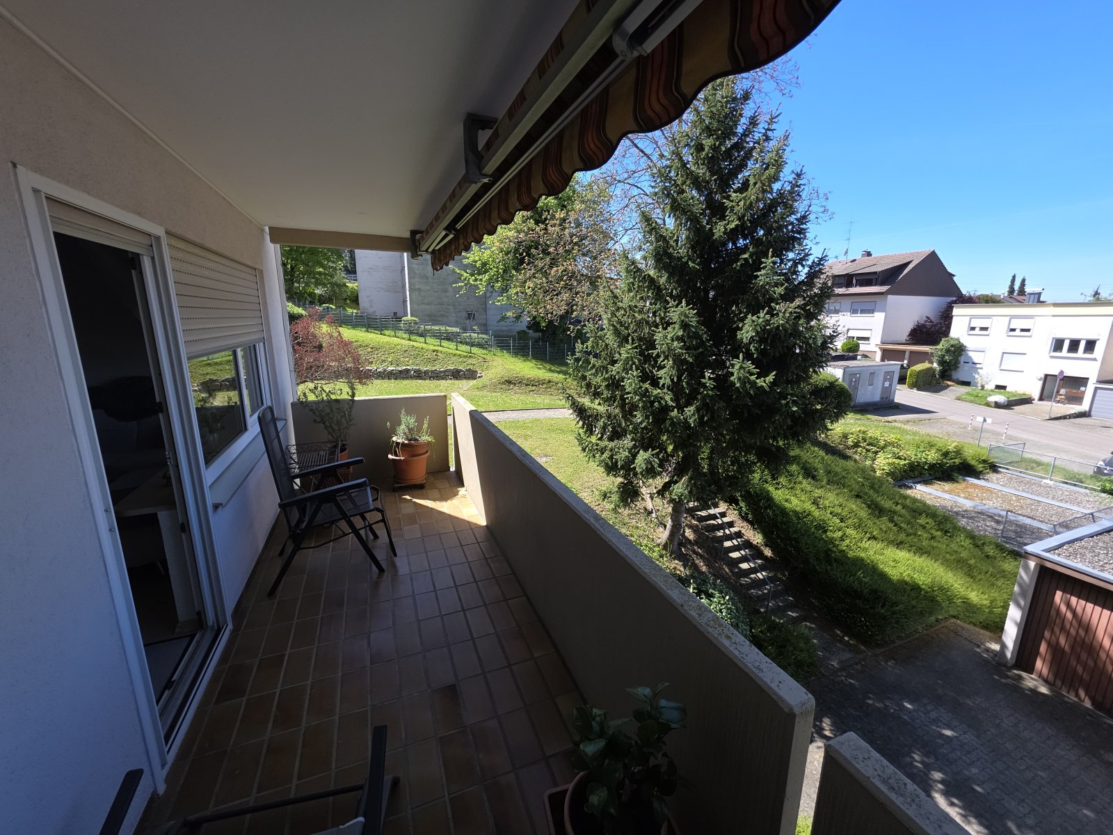4 Zi.-ETW mit EBK, Balkon und Garage in Randlage von Rümmingen " Kurzfristig frei " 4 Zi.-ETW mit EBK, Balkon und Garage in Randlage von Rümmingen " Kurzfristig frei "