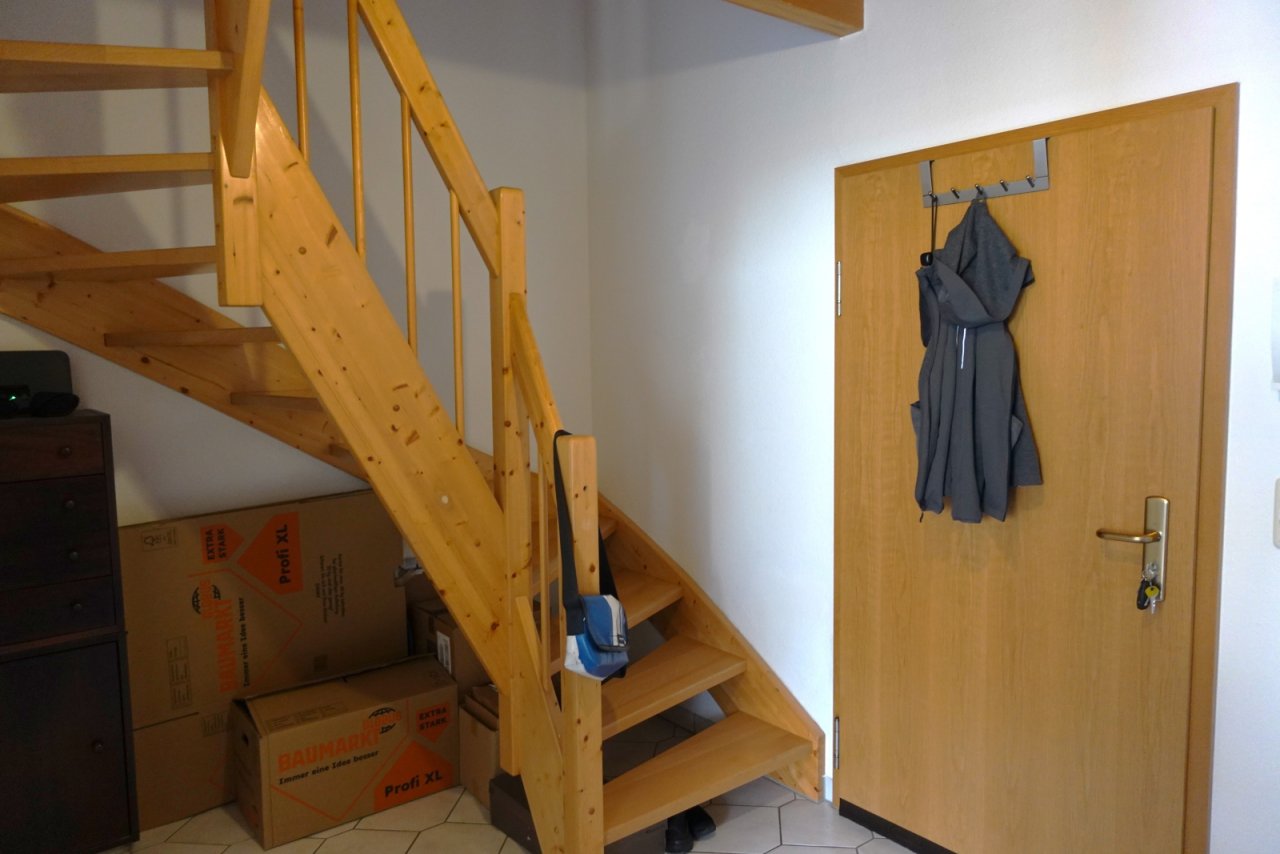 Wohnungstür Treppe Dachsp itz Wohnungstür Treppe Dachsp itz